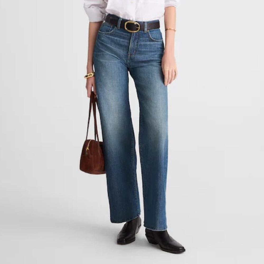 MADEWELL The Perfect Vintage Wide-Leg Crop Jean in Medium/Dark Wash - Size 23